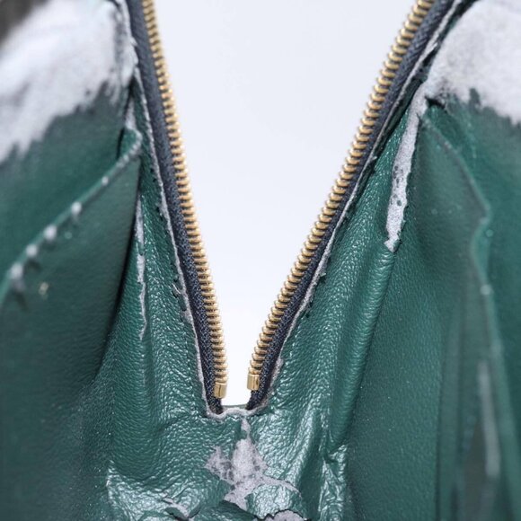 LOUIS VUITTON Taiga Trousse Toilette GM Clutch Bag Epicea - Picture 13 of 16